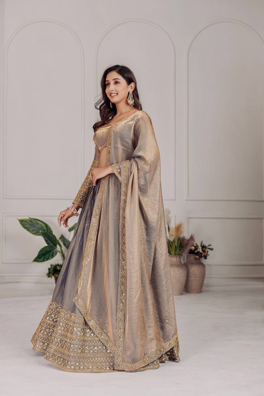 LEHNGA CHOLI