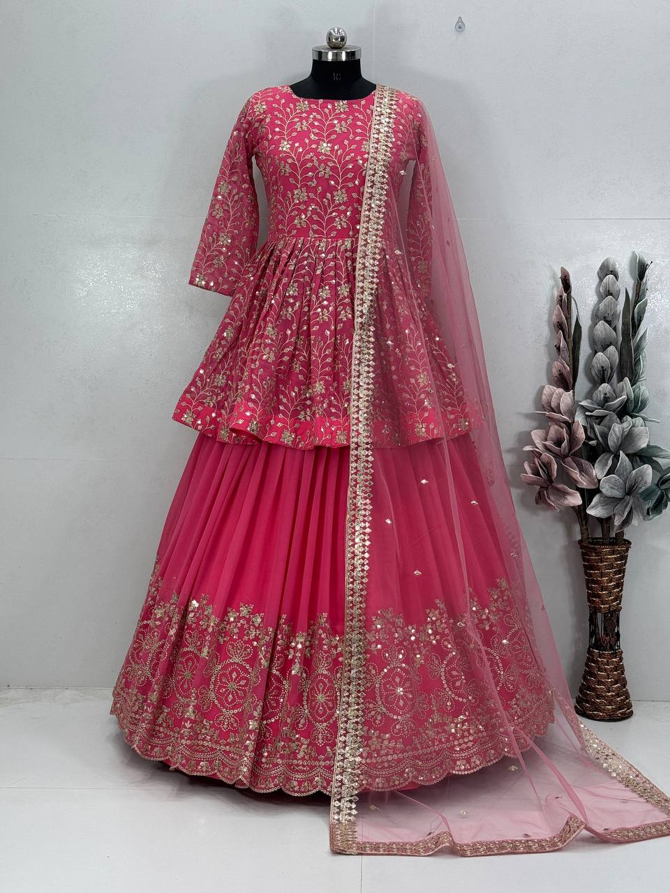 Designer LEHNGA CHOLI